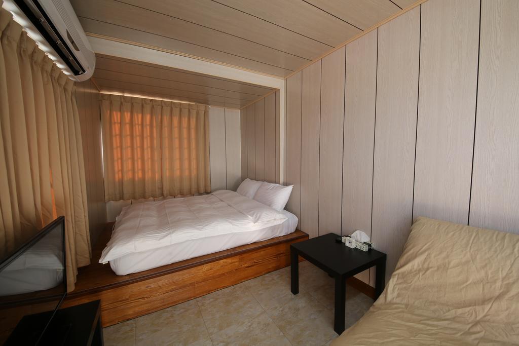 Mei Ru Car Rent Homestay ย่านเมืองเก่าเฮ้งชุน ภายนอก รูปภาพ